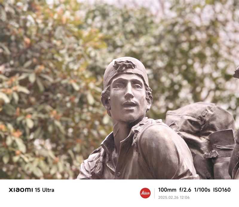 2025年最强拍照旗舰!小米15 Ultra首发评测:今年再无Ultra