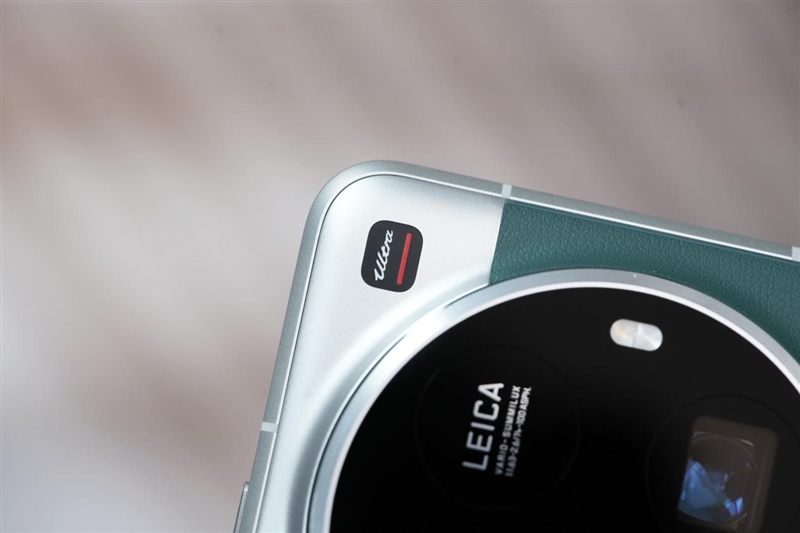 2025年最强拍照旗舰!小米15 Ultra首发评测:今年再无Ultra