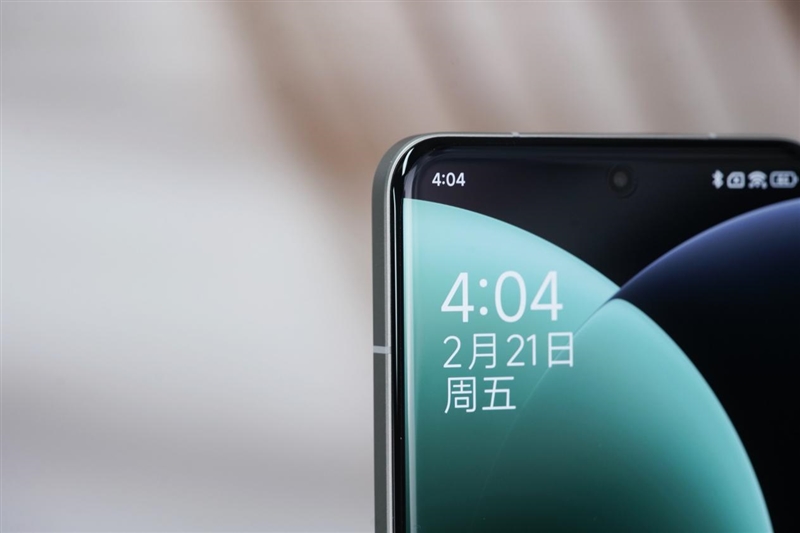 2025年最强拍照旗舰!小米15 Ultra首发评测:今年再无Ultra