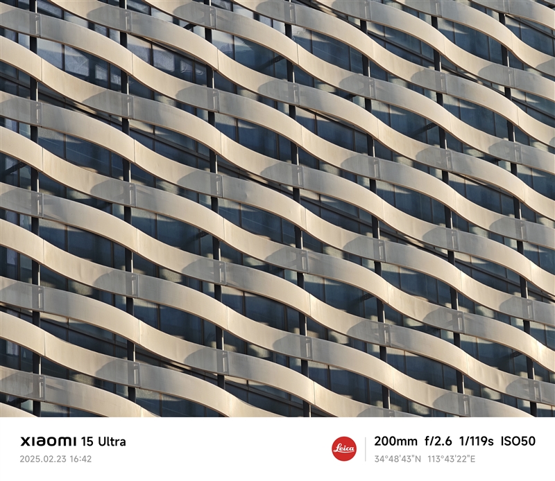 2025年最强拍照旗舰!小米15 Ultra首发评测:今年再无Ultra