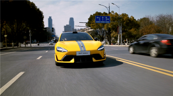 我去试驾了小米SU7 Ultra:它真的想重新定义豪车!