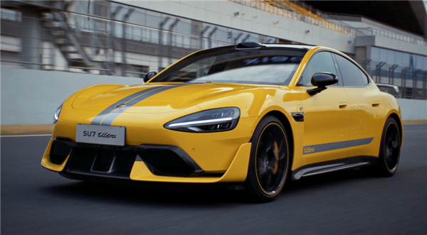 我去试驾了小米SU7 Ultra:它真的想重新定义豪车!